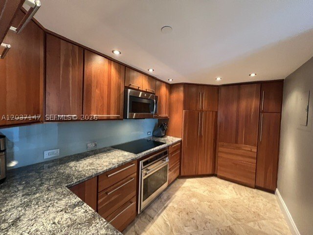 Condo in Miami Beach, Florida, United States 5 - 18184067