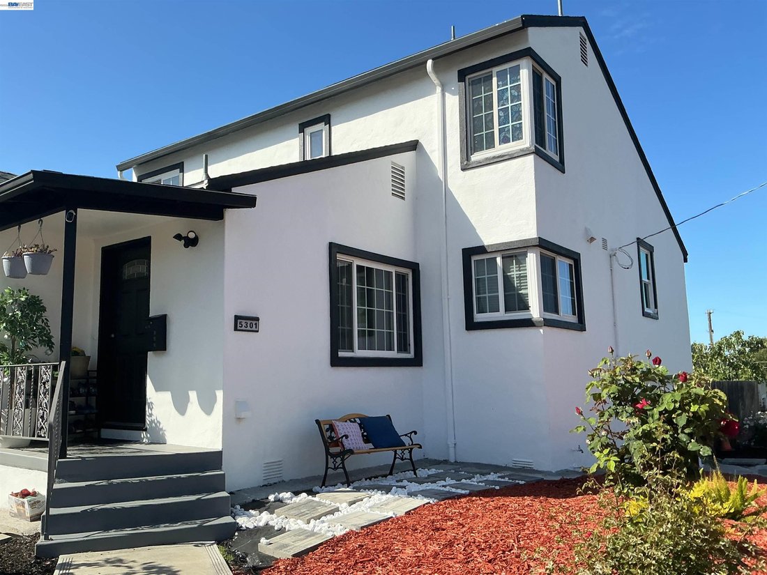 House in Oakland, California, United States 1 - 18185229