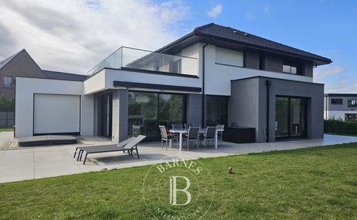 Villa in Pont-à-Marcq, Hauts-de-France, France 1