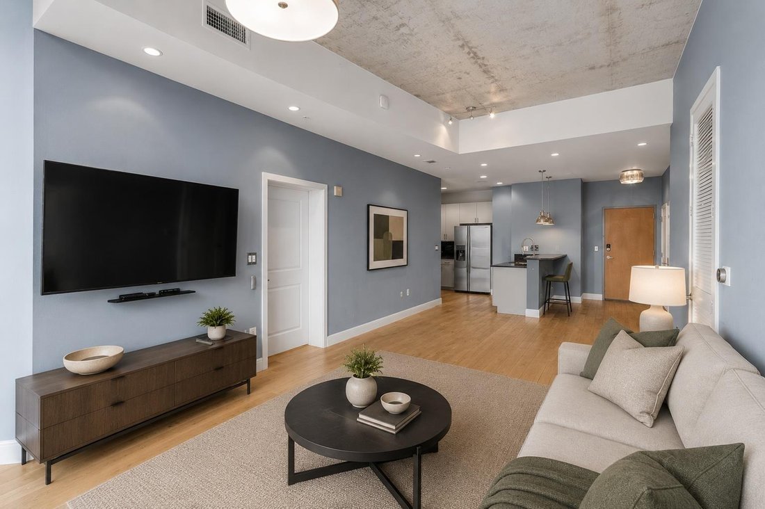 Condo in Austin, Texas, United States 3 - 18184490