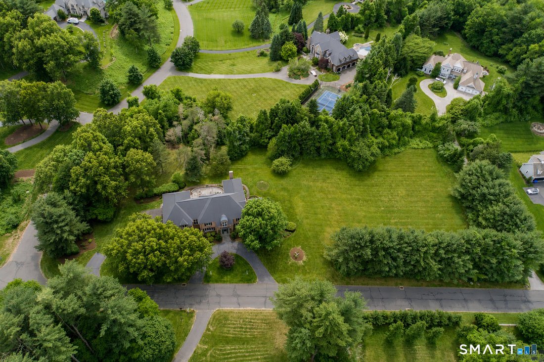 House in Avon, Connecticut, United States 2 - 18160378