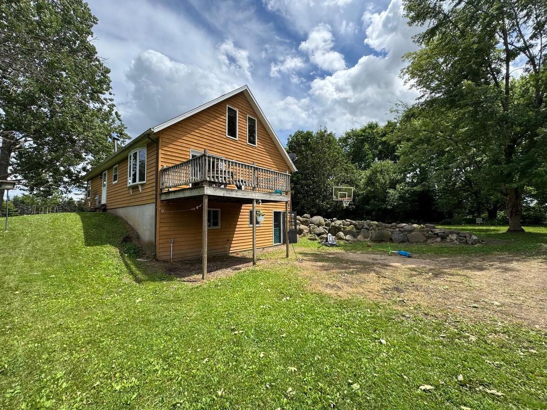 House in Randolph, Wisconsin, United States 4 - 18184962