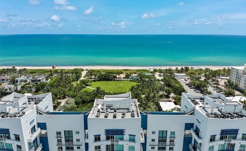 Condo in Miami Beach, Florida, United States 1