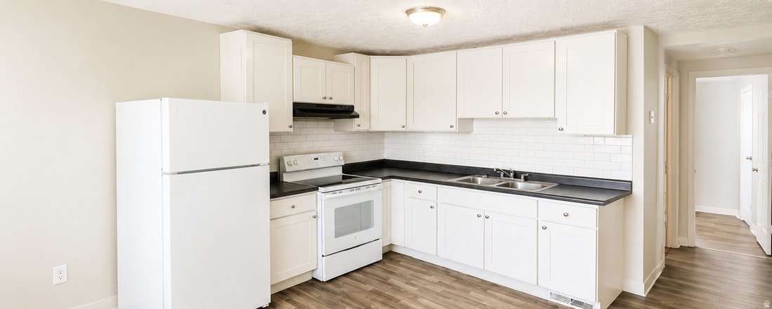 Salt Lake City, Utah, United States 2 - 17601735