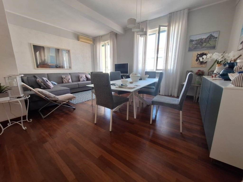 Apartment in Historic Center, Viareggio, Tuscany 2 - 18184682