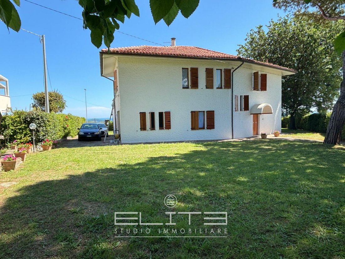 Villa in Numana, Marche, Italy 5 - 18185644