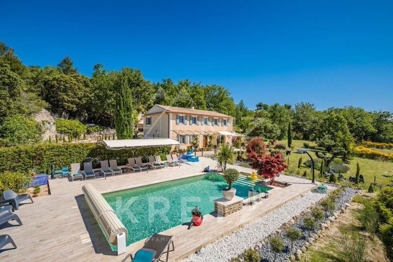House in Gordes, Provence-Alpes-Côte d'Azur, France 2 - 18185390