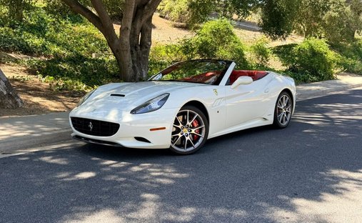 2013 Ferrari California Convertible 2D in Newbury park, CA, United States 1