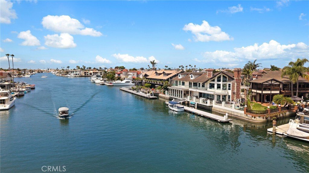 House in Huntington Beach, California, United States 4 - 18001973