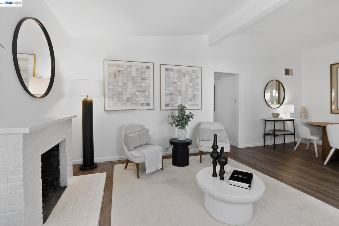 House in East Palo Alto, California, United States 3 - 18058611