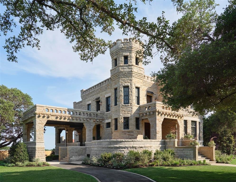 House in Waco, Texas, United States 1 - 18184646