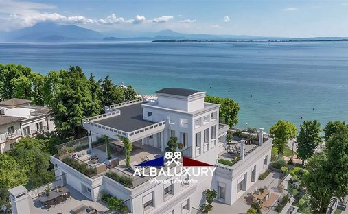Apartment in Desenzanino, Desenzano del Garda, Lombardy 1