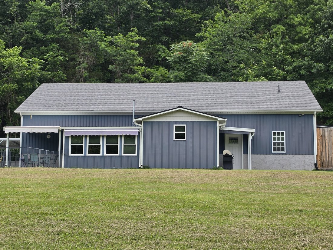 House in Bradyville, Tennessee, United States 1 - 18183734