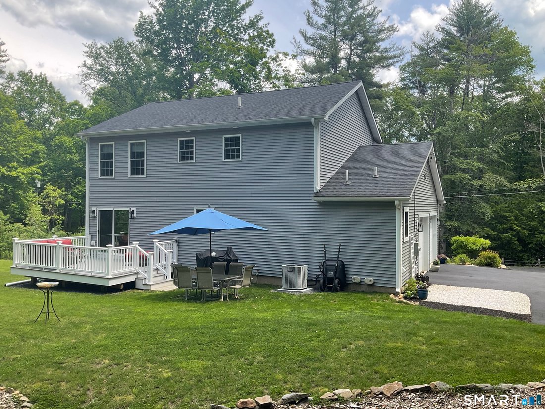House in Barkhamsted, Connecticut, United States 3 - 18098884
