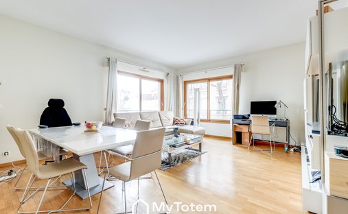 Apartment in Hôtel de Ville, Courbevoie, France 1