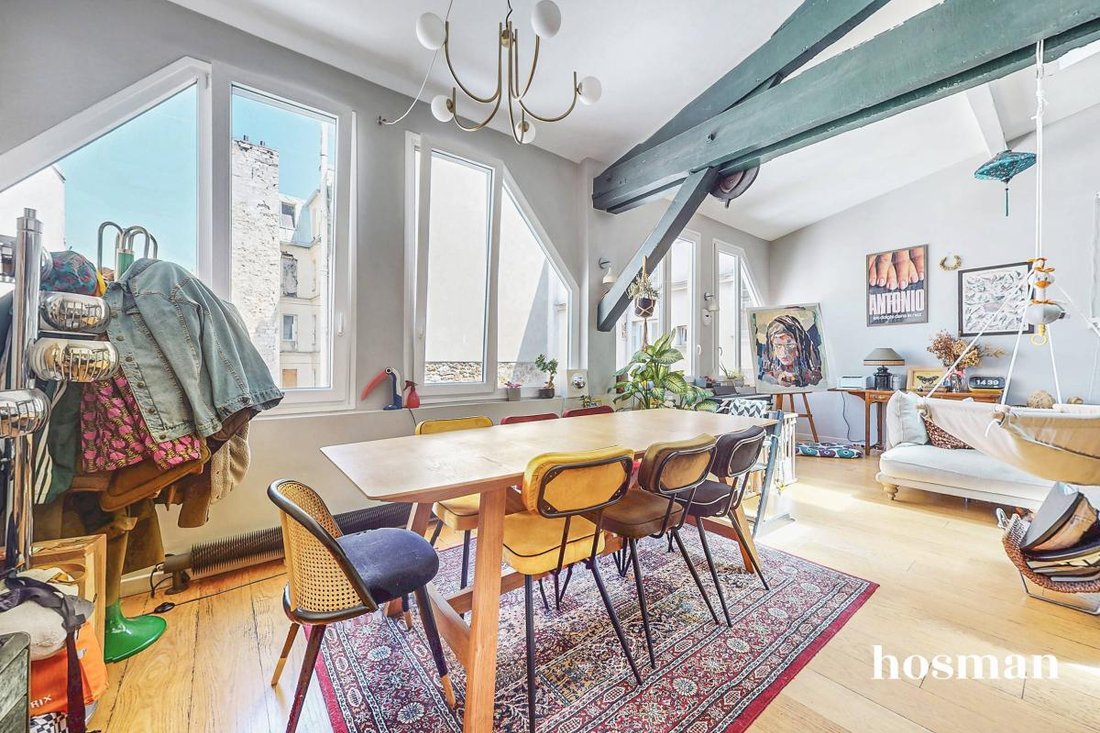 Apartment in Belleville-Saint Maur, Paris 11e Arrondissement, Paris 4 - 15765600