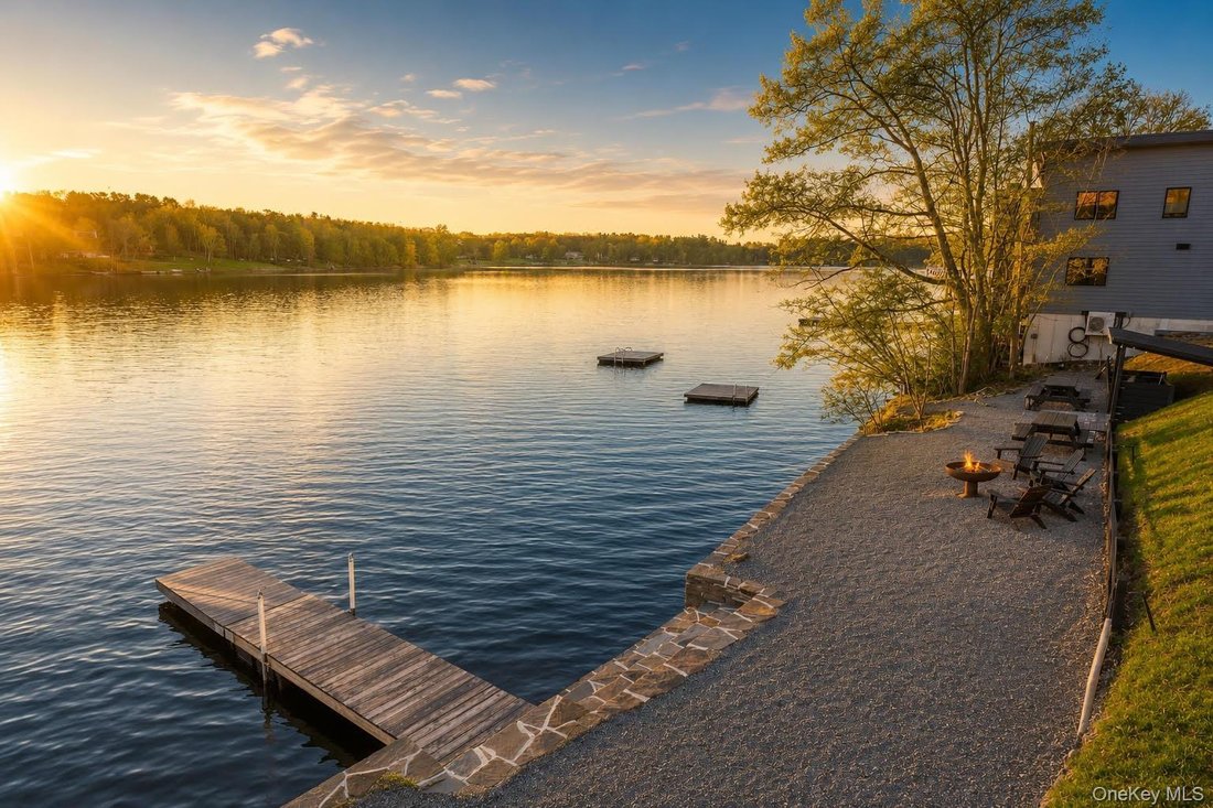 Cochecton, New York, United States 3 - 18183975