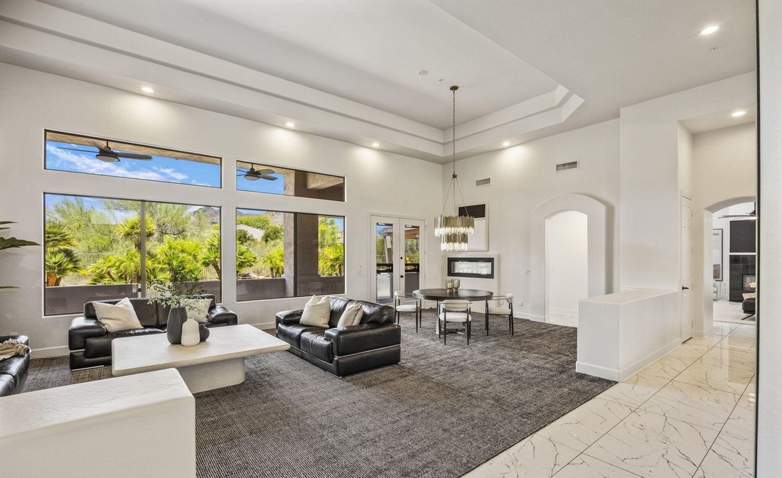 Scottsdale, Arizona, United States 5 - 18186297