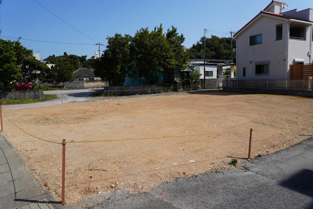 Land in Motobu, Okinawa, Japan 1 - 18186250