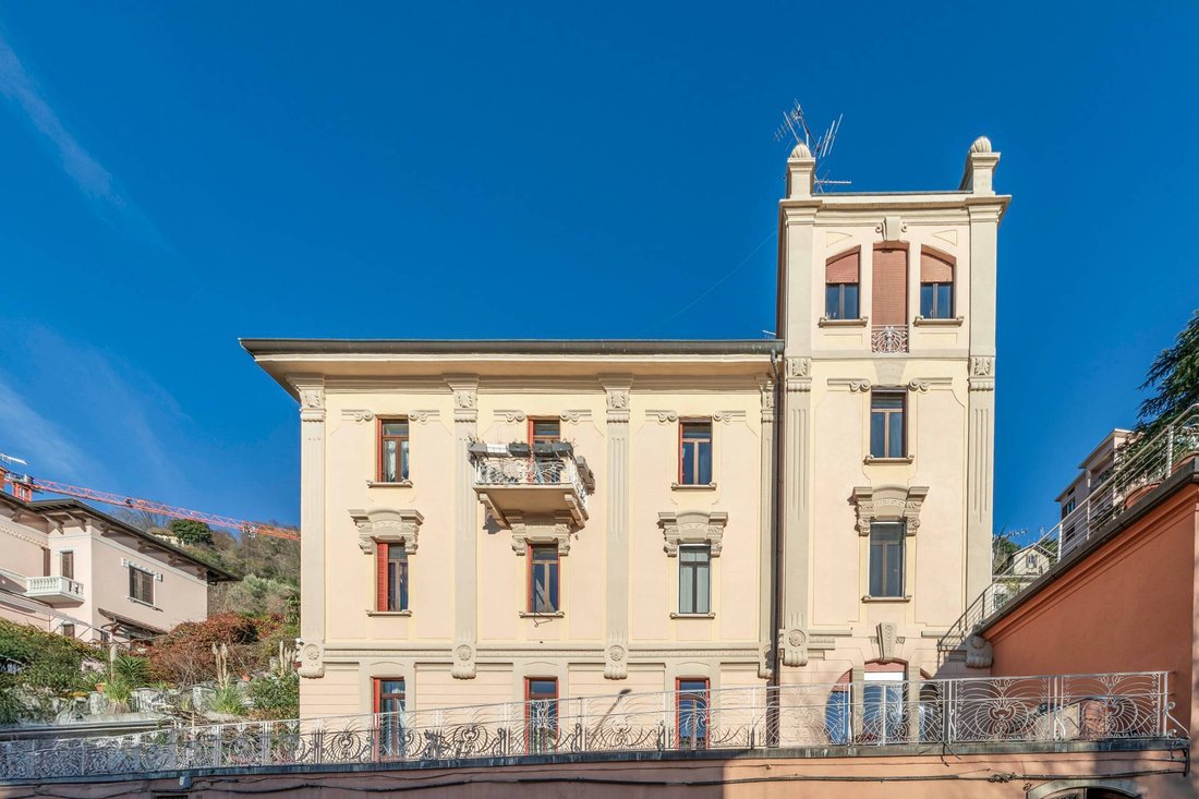 Apartment in Eastern Lake Center, Como, Lombardy 3 - 18186007