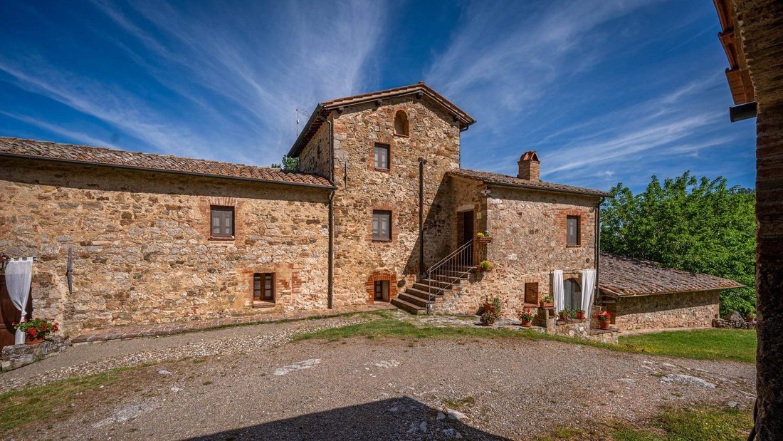 Country House in Castiglione d'Orcia, Tuscany, Italy 2 - 18185293