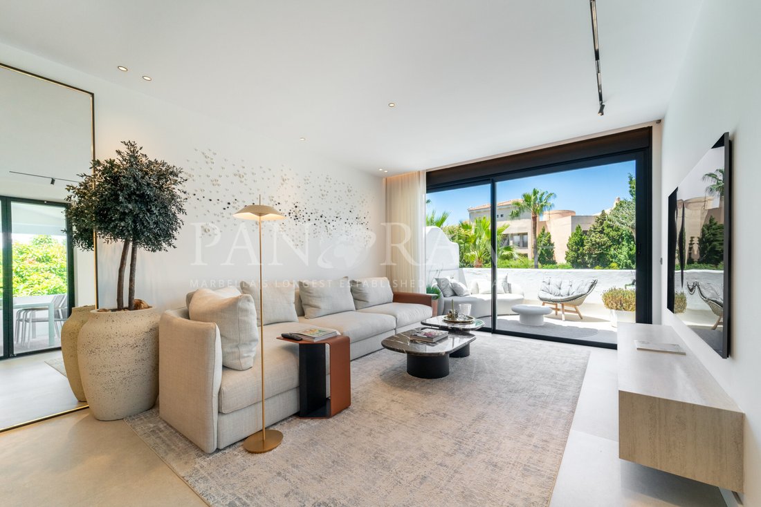 Penthouse in Puerto Banus, Marbella, Spain 2 - 18182486