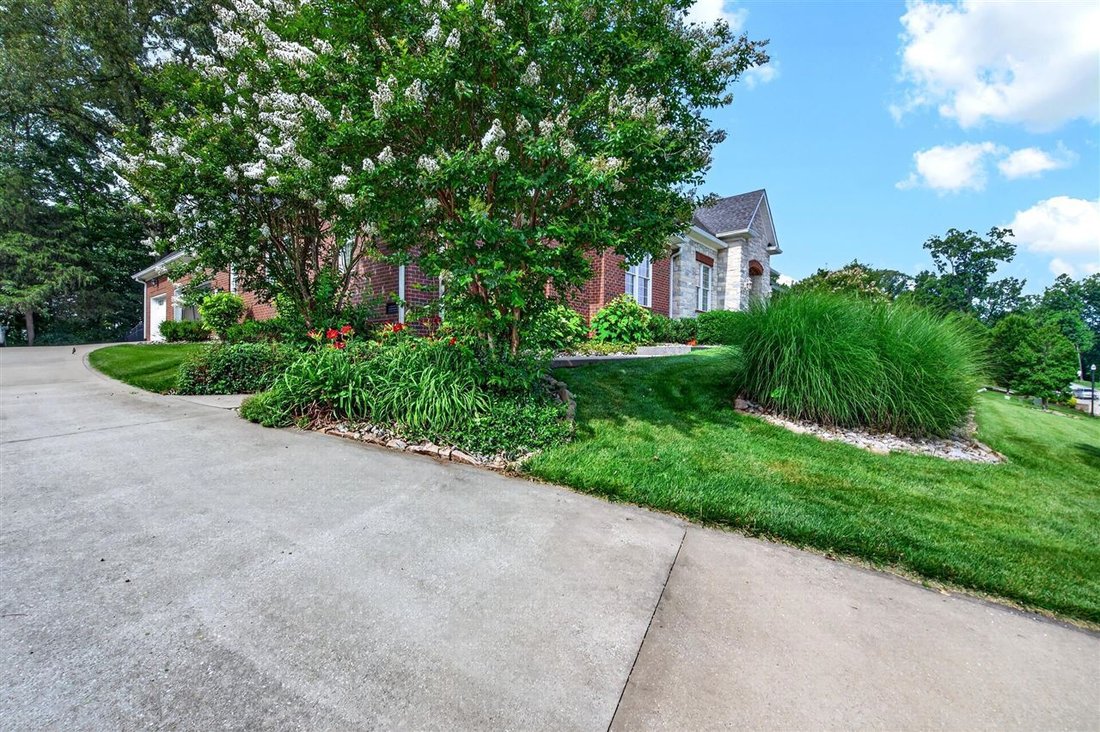 House in Bowling Green, Kentucky, United States 3 - 18184405