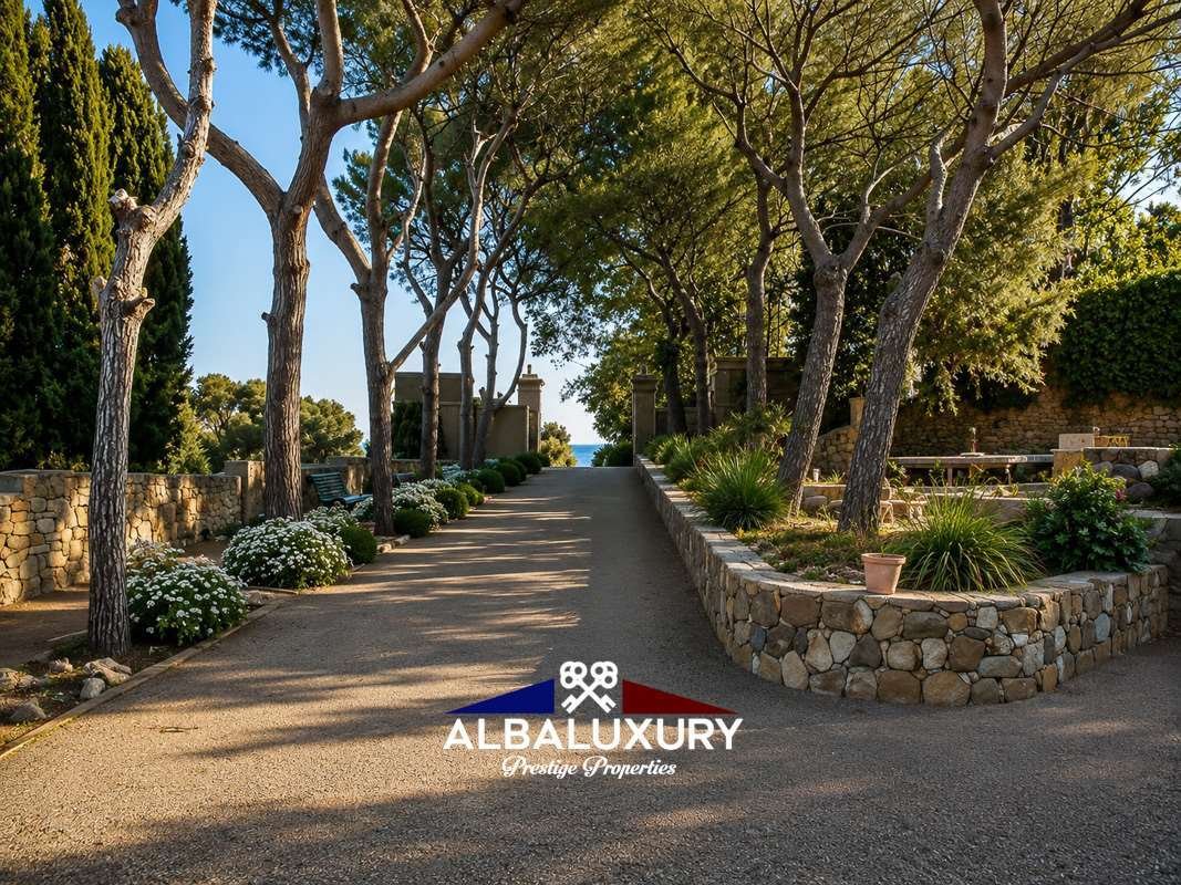 Villa in Montenero, Livorno, Tuscany 3 - 16726247