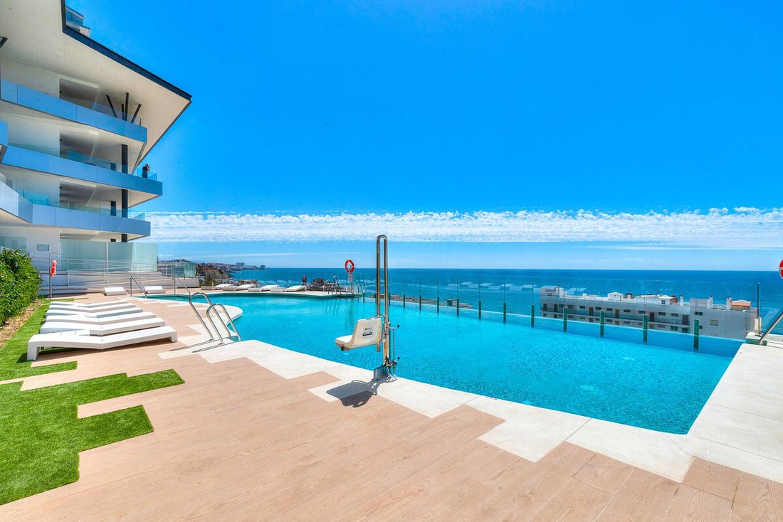 Appartamento a Fuengirola, Andalusia, Spagna 3 - 18185385