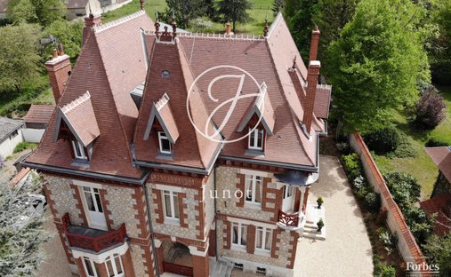 Maison à Sancoins, Centre-Val de Loire, France 1