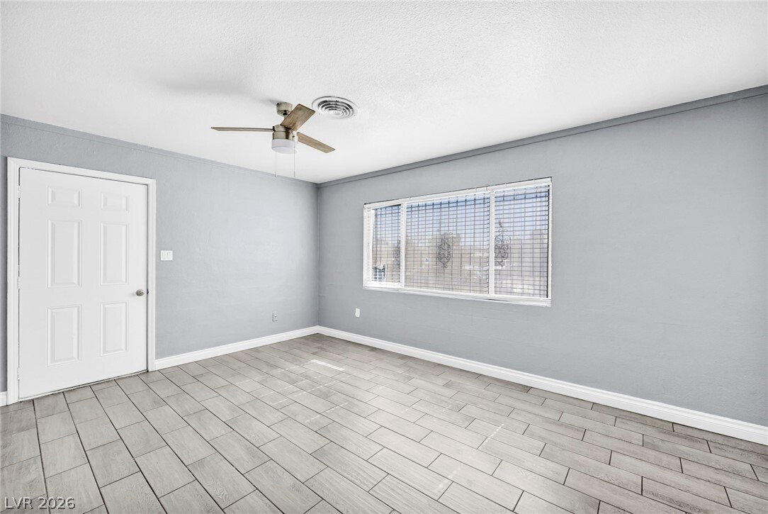 North Las Vegas, Nevada, United States 5 - 18095188