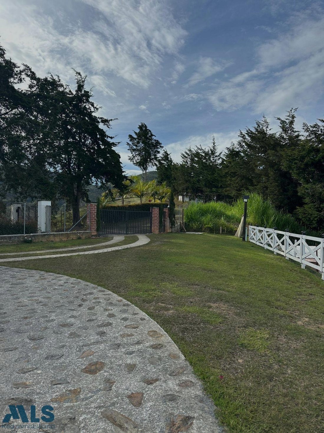 Finca in Guarne, Departamento de Antioquia, Kolumbien 2 - 18182199