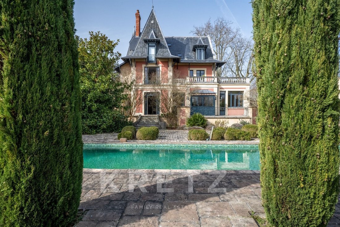 House in Bord de Seine-Les Martinets, Rueil-Malmaison, France 3 - 18185427