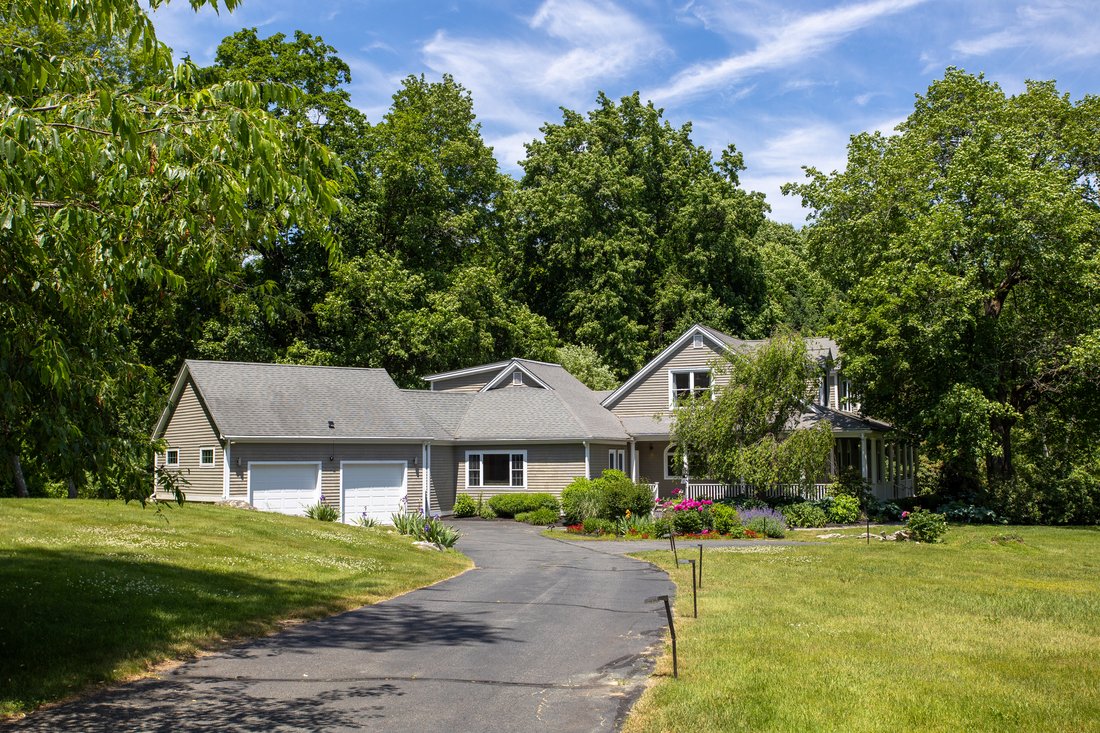 House in Great Barrington, Massachusetts, United States 2 - 18186040