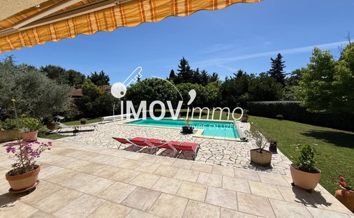 Villa in Uzès, Occitania, France 1