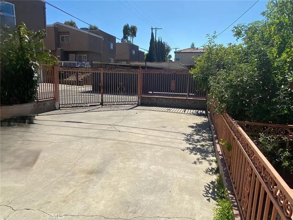 Condo in Los Angeles, California, United States 4 - 18184882
