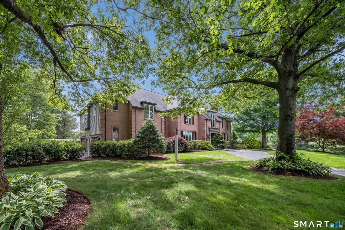 House in Avon, Connecticut, United States 1 - 18160378