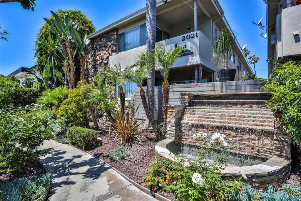Los Angeles, California, United States 1 - 18184865