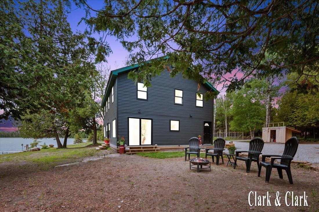 House in Drummond, Michigan, United States 5 - 18184385