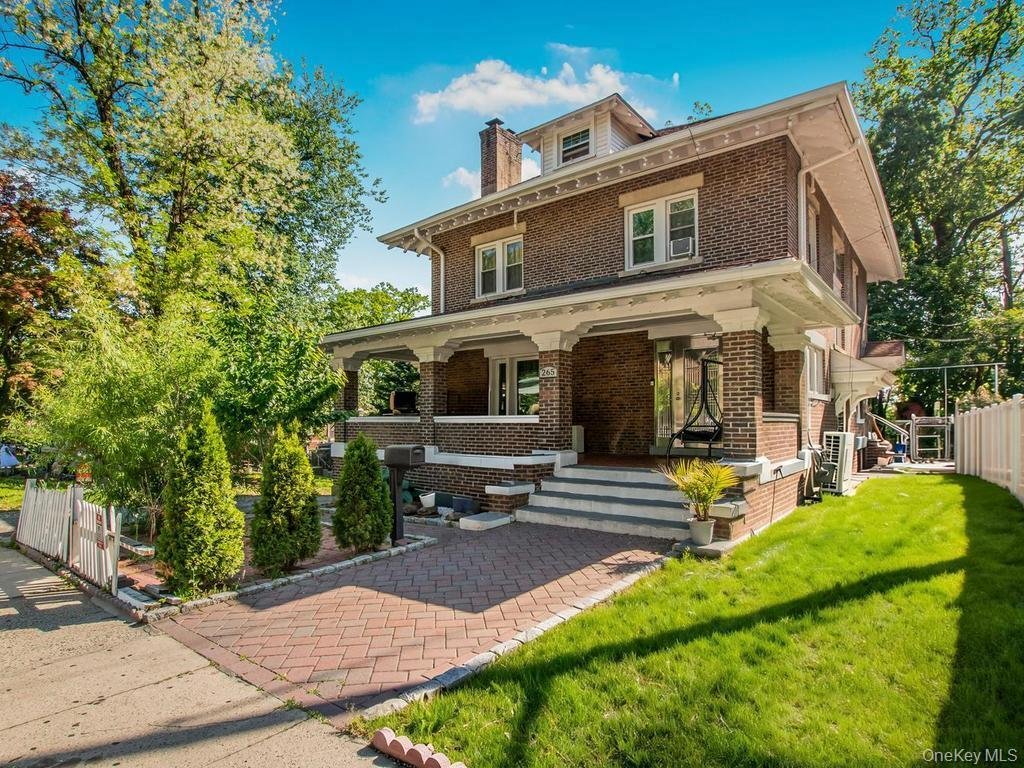 House in Yonkers, New York, United States 1 - 18183982