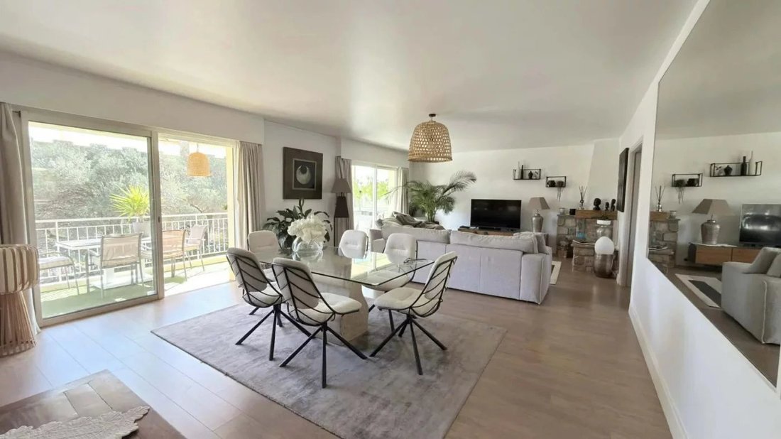 Apartment in Antibes, Provence-Alpes-Côte d'Azur, France 2 - 18182544