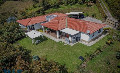 Finca in Rionegro, Antioquia, Colombia 1