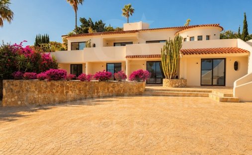 House in Vicalvaro, Madrid, Spain 1