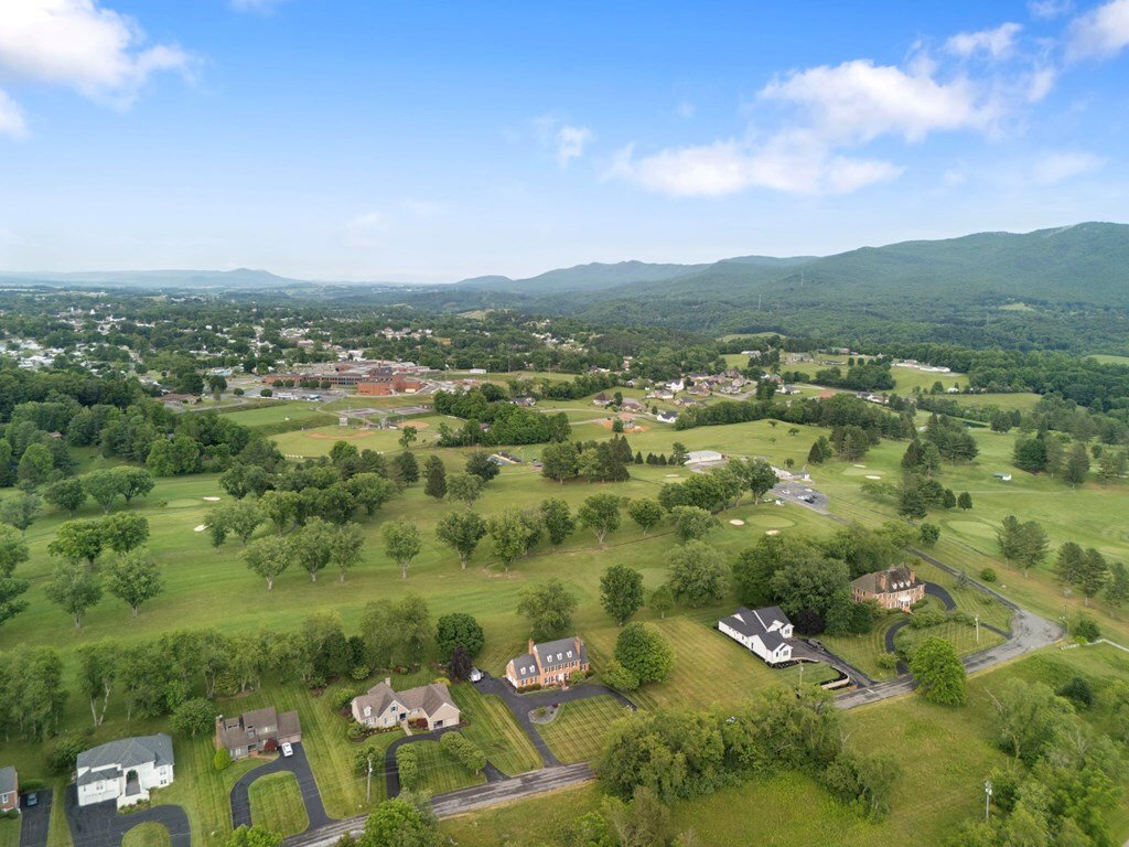 House in Wytheville, Virginia, United States 3 - 18184340