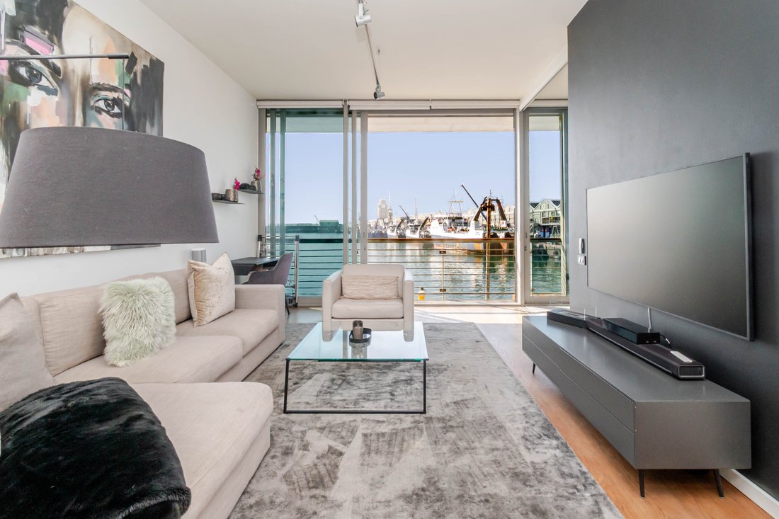 Apartment in Foreshore, Cape Town, South Africa 4 - 18182974
