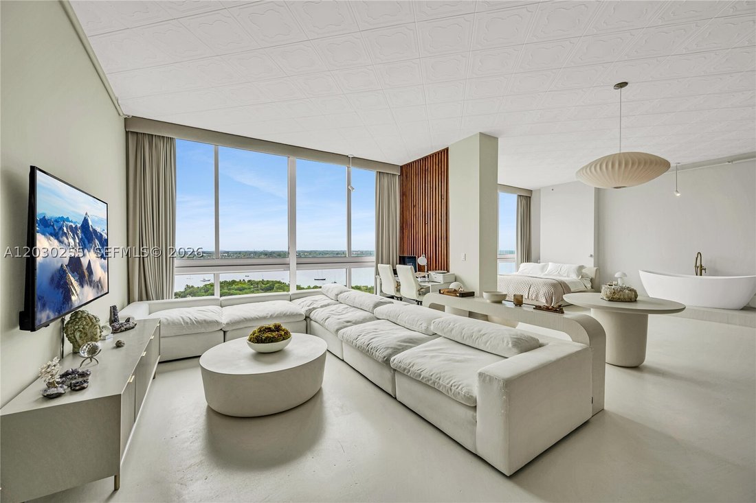 Condo in Miami Beach, Florida, United States 5 - 18184098