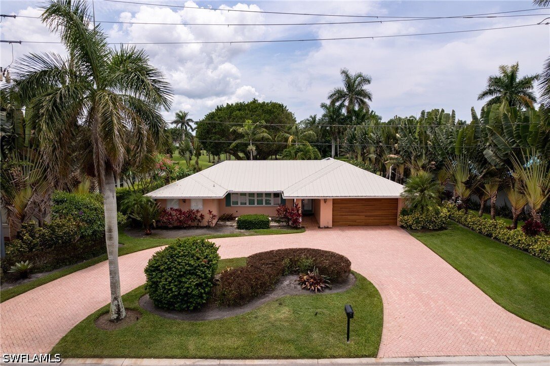 House in Naples, Florida, United States 3 - 18184211