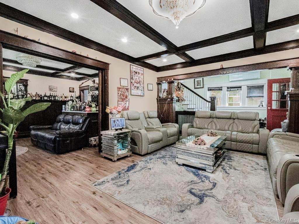 House in Yonkers, New York, United States 2 - 18183982