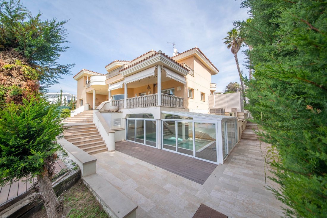Villa in Alella, Catalonia, Spain 4 - 18185488
