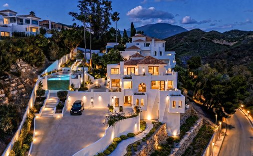 Villa en Nueva Andalucía, Marbella, España 1
